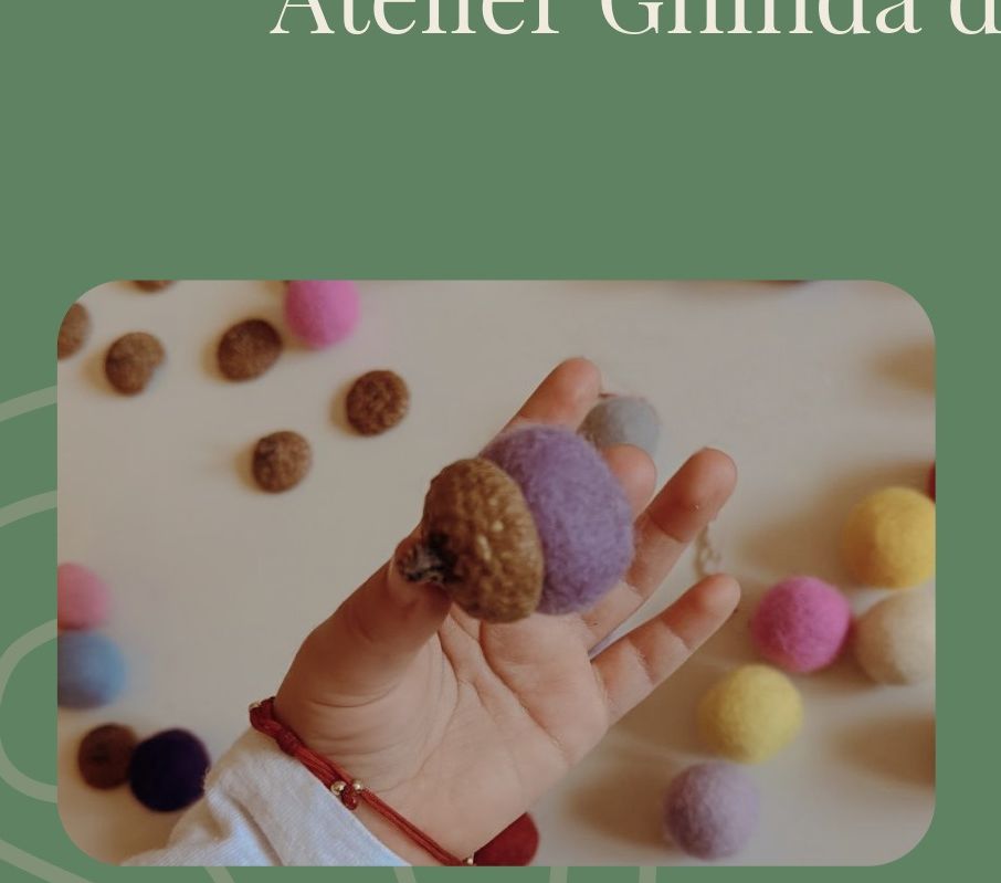Atelier Ghindă din lână împâslită